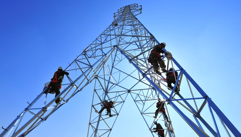 Navegando pela incerteza tarifária: insights estratégicos para líderes da indústria elétrica