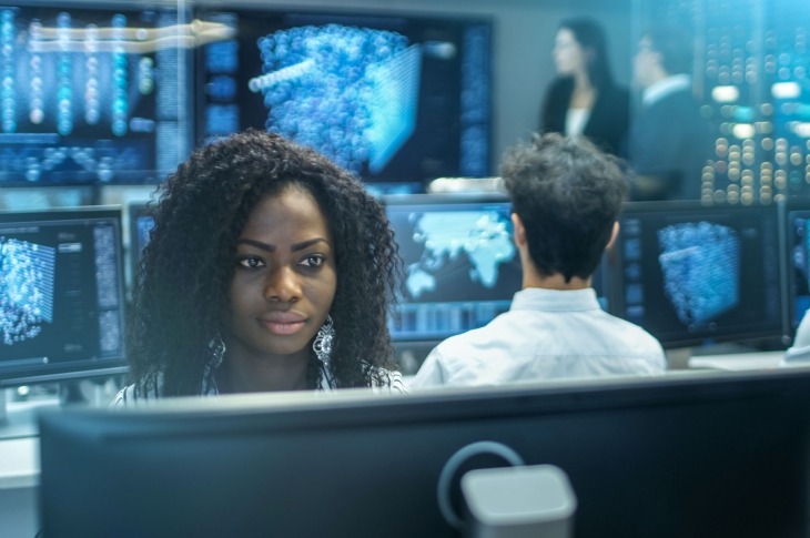 10 Essential Features to Look for in Your Contract Management Software