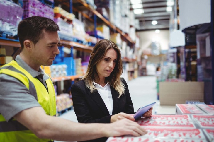 3 Ways AI Helps in Supply Chain Transformation (By Making Supply Chain Software Smarter)