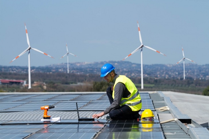 3 Reasons Why Shifting to Renewables Makes Perfect Business Sense
