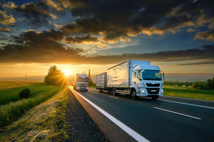 Canadian Shippers Brace for Upcoming Electronic Logging Device (ELD) Mandate