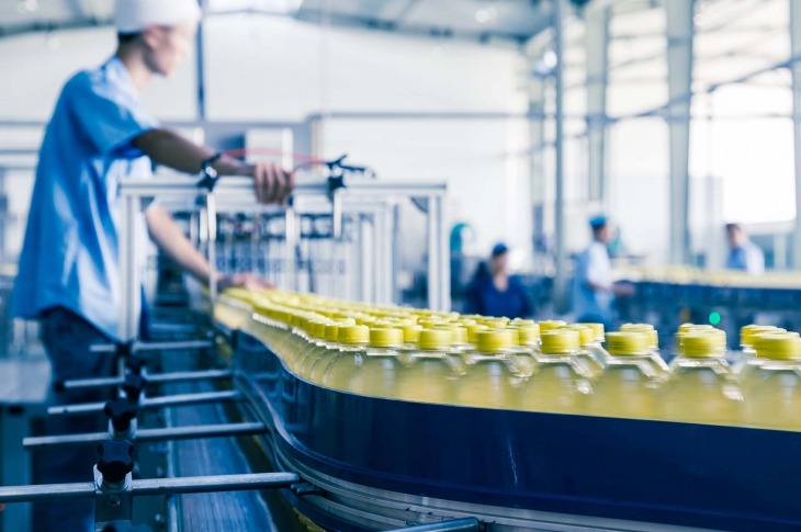 Diversifying Sourcing Beyond China: Benefits and Risks