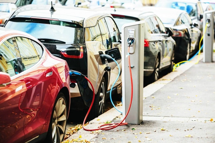 The Impact of Electric and Hybrid Vehicles on the Paint and Coatings Industry