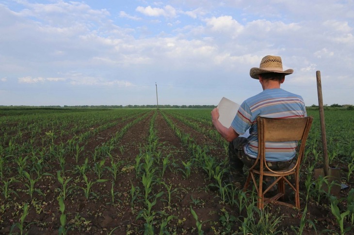 Why US is Facing Farm Labor Shortage and How to Overcome It