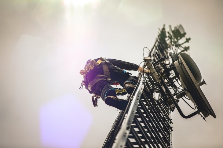 Tracking the Top Telecom Technology Trends in 2021